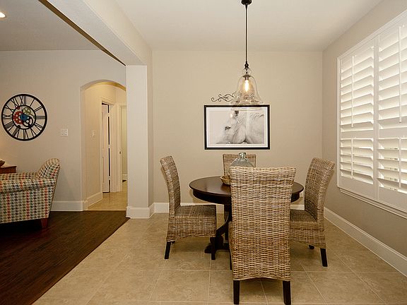 2nd image of 1524 Presley Way