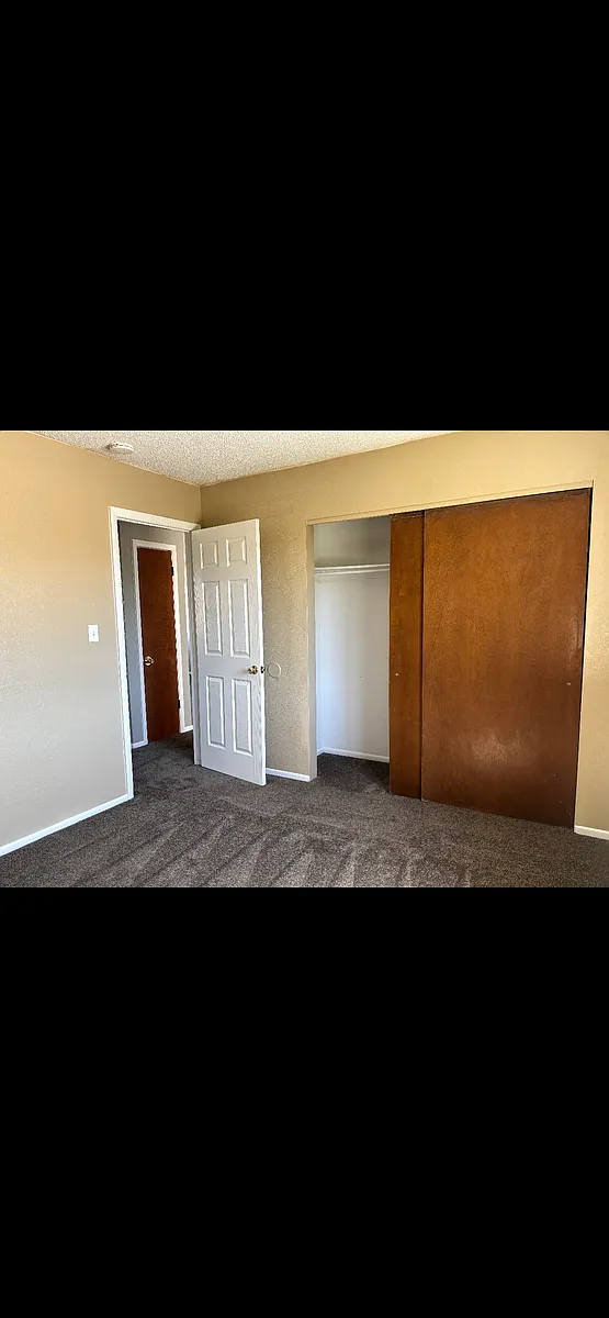 Building Photo - 1605 White Ave #C