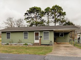 262 Brick St, Breaux Bridge, LA 70517