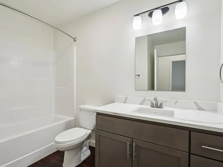 Haven Park Apartments — Photo 58