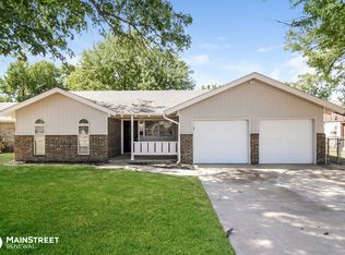 1622 Wind Hill Rd, Norman, OK 73071