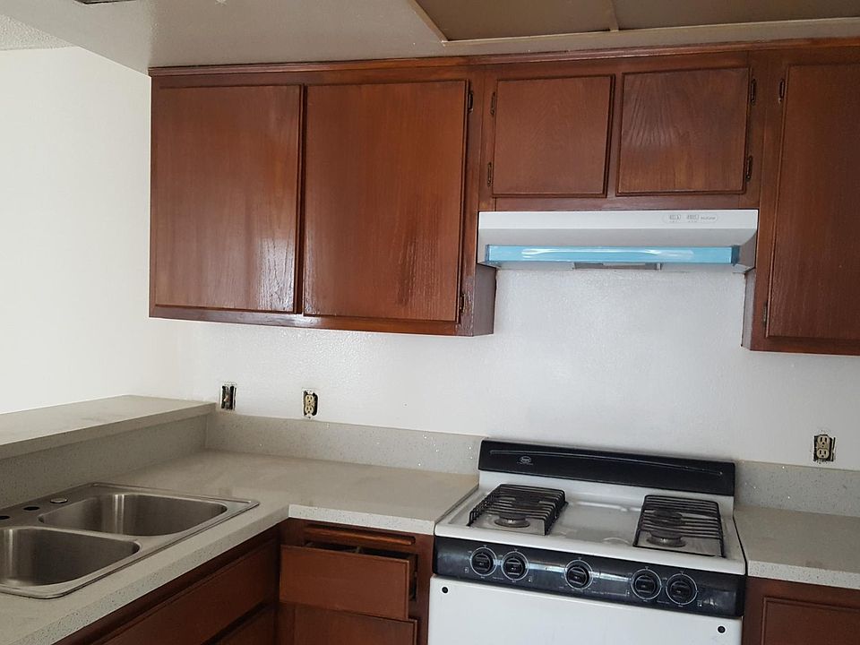 2nd image of 123 N Electric Ave APT D