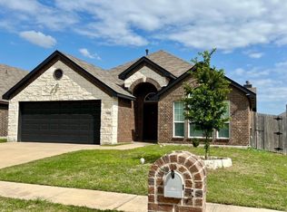 509 Trailblazer Rd, Forney, TX 75126