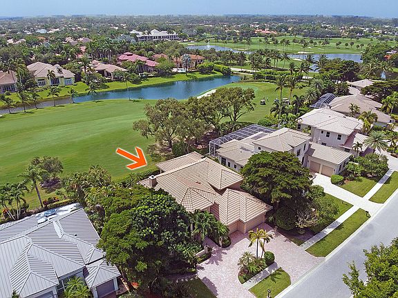 Home For Sale In Boca Grove