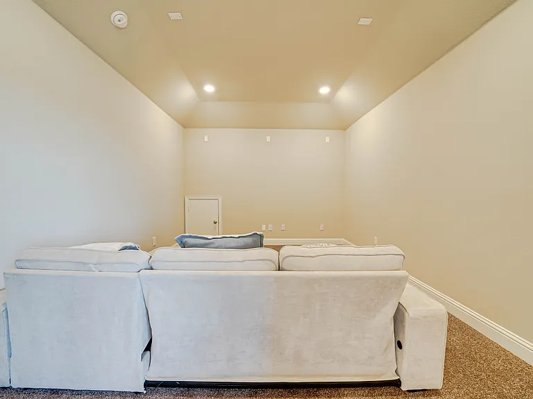 707 Gatecrest Dr — Photo 21