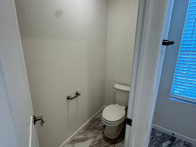 6275 Sandbelt Dr — Photo 28