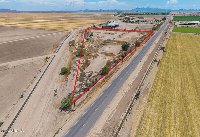1st image of 20231 S SUNSHINE Boulevard #-