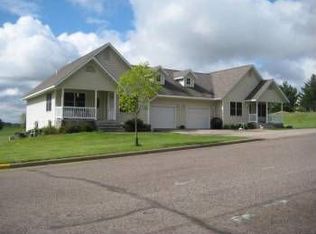 204 E 13th Ave, Bloomer, WI 54724