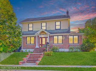 20 Linden St, Staten Island, NY 10310