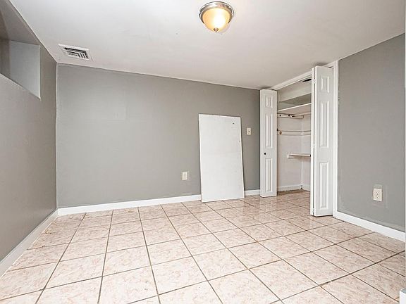 5th image of 85 Stuyvesant Ave Floor Basement