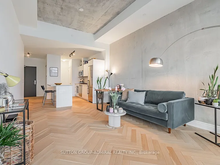 608 Richmond St W #1304 — Photo 16
