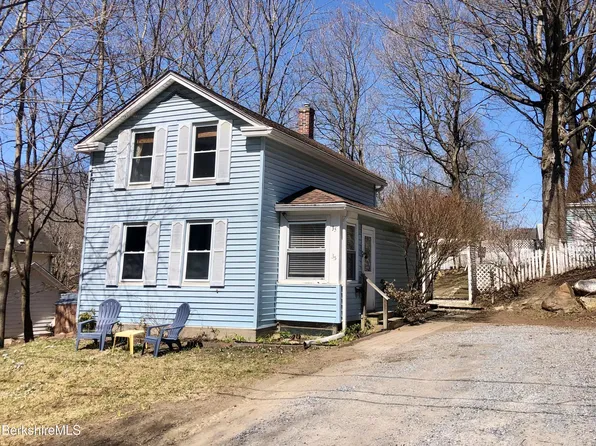 35 River St, Dalton, MA 01226