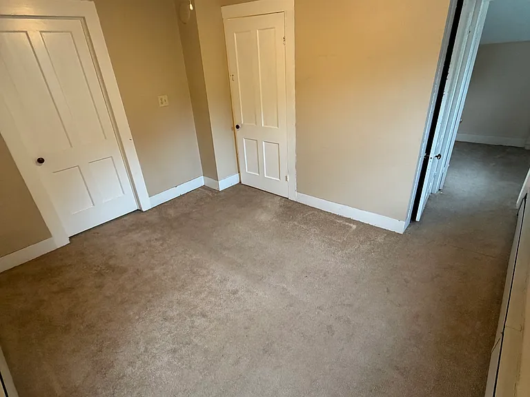 61 Vernon Ave #4 — Photo 21