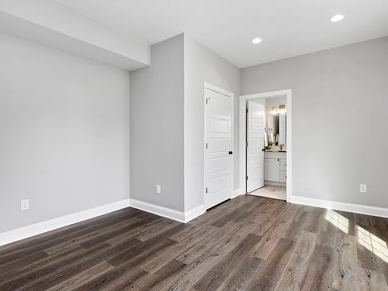 400 Cedar Ave #400 — Photo 17