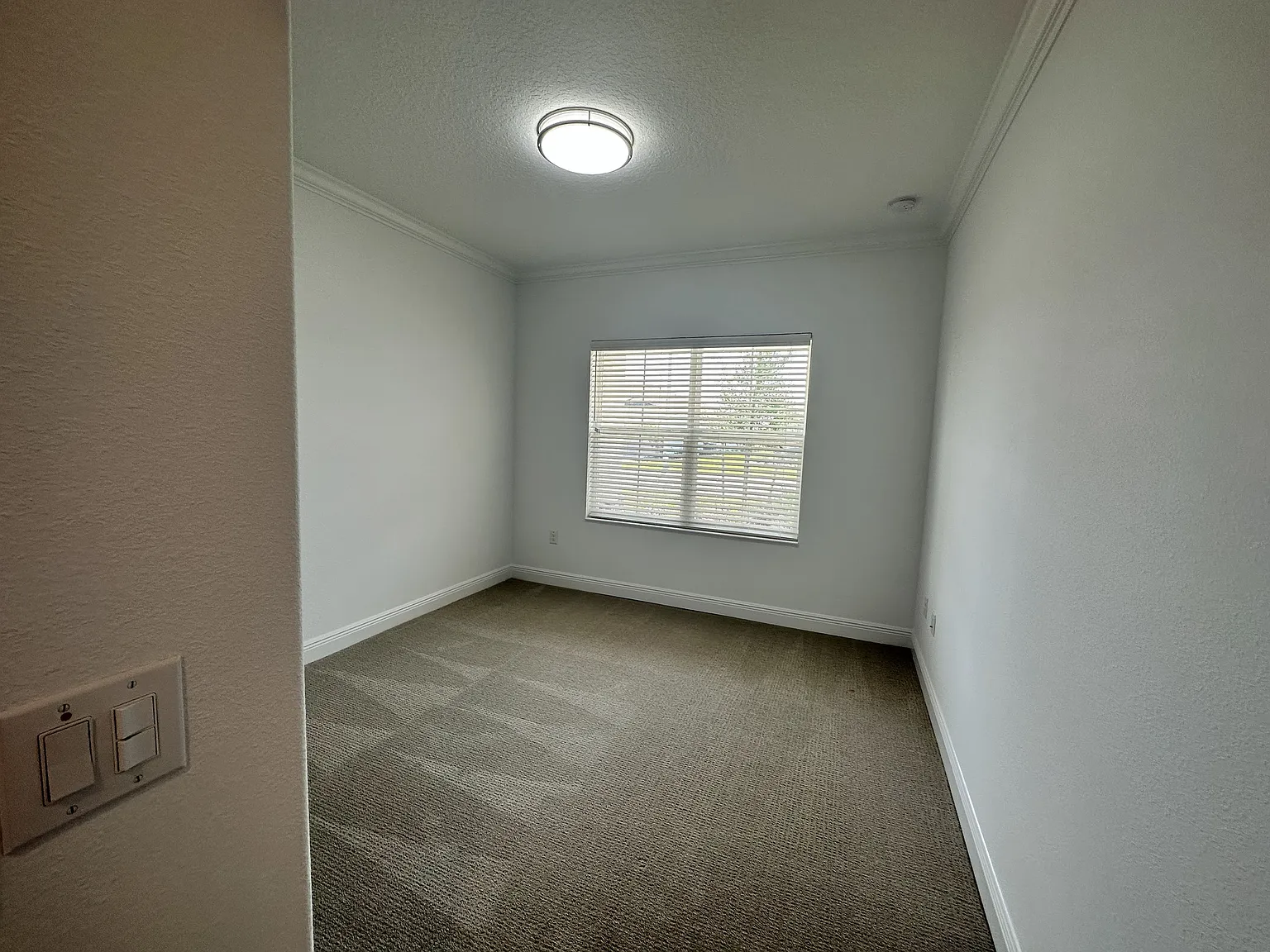 9754 SW 103rd Ave - 1 — Photo 4