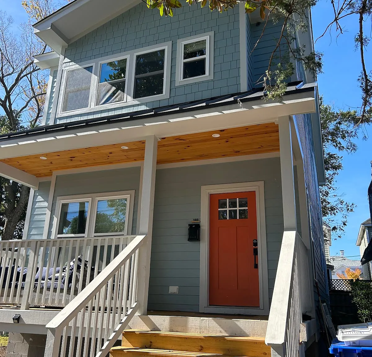 3 bed, 2.5 bath, 1640 sqft, $2,800 — Photo 1