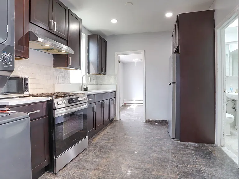 73 Wales Ave #2 — Photo 22