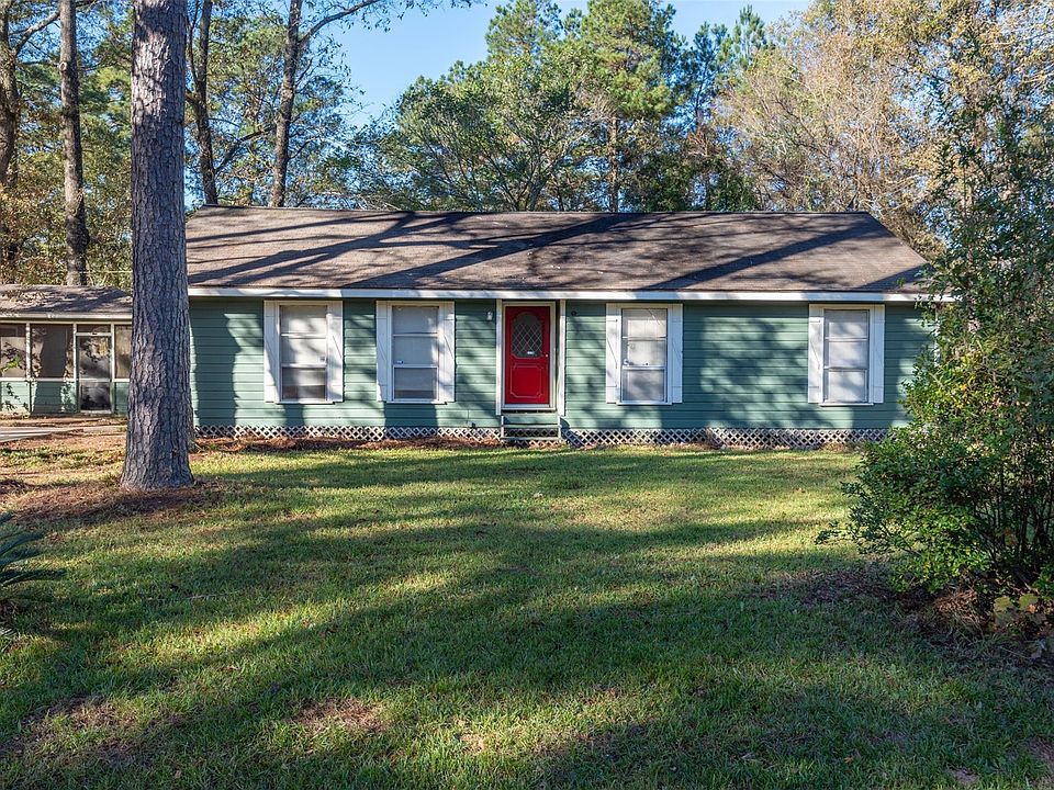 1st image of 20094 Live Oak Burr Dr