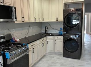 184 Avenue C, Bayonne, NJ 07002