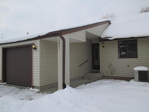 1st image of 4841 Meadowview Ct