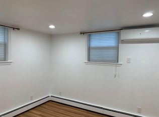 1436 Surprise St, Elmont, NY 11003