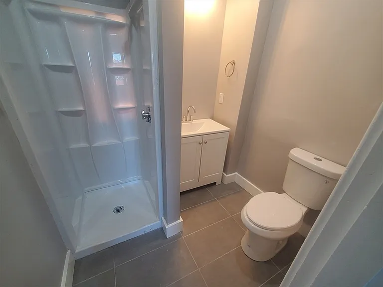 738 Washington St #27 — Photo 7