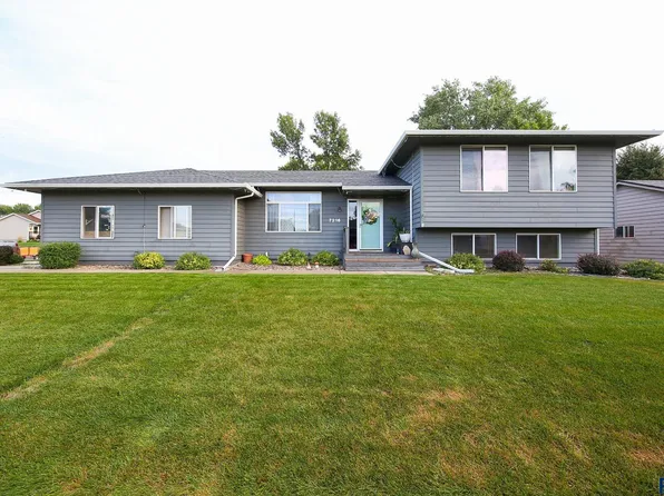 7216 W Strabane St, Sioux Falls, SD 57106