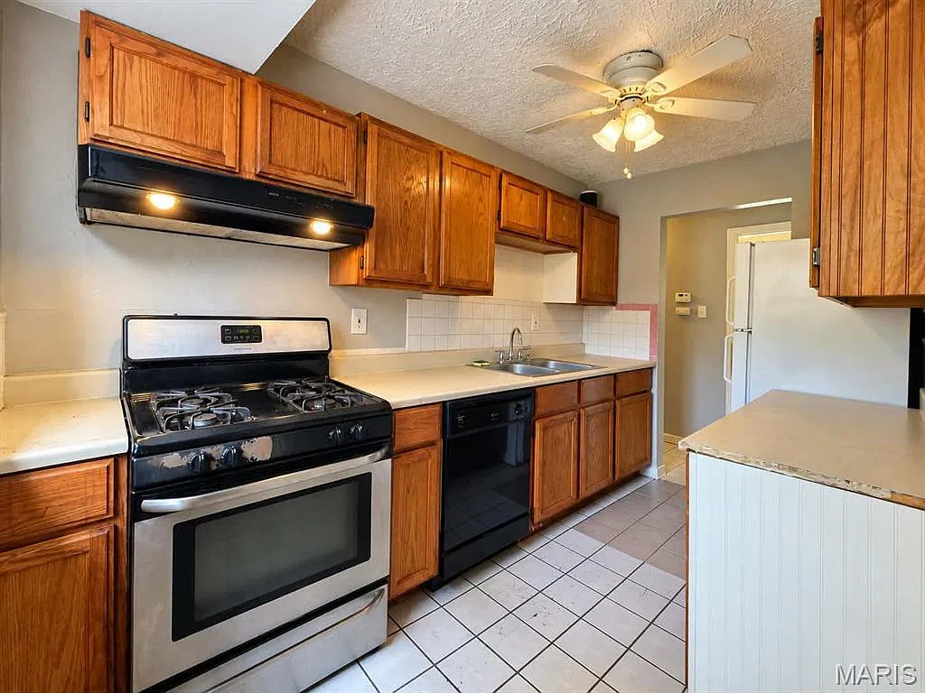 2 bed, 2.0 bath, $1,500 — Photo 4