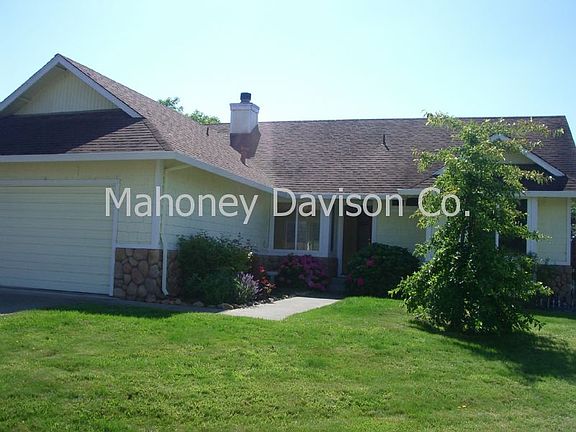 2nd image of 1420 Morning Glory Dr