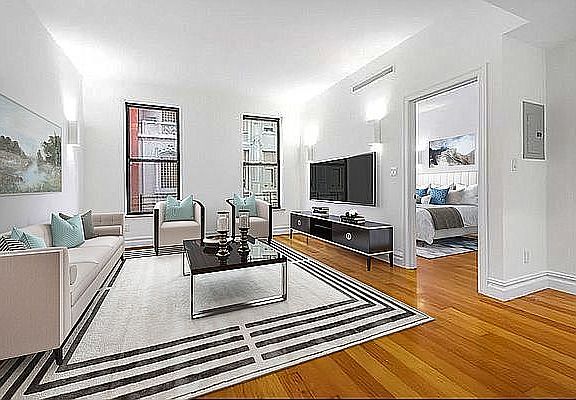 3rd image of 154 W 70th St APT 7L