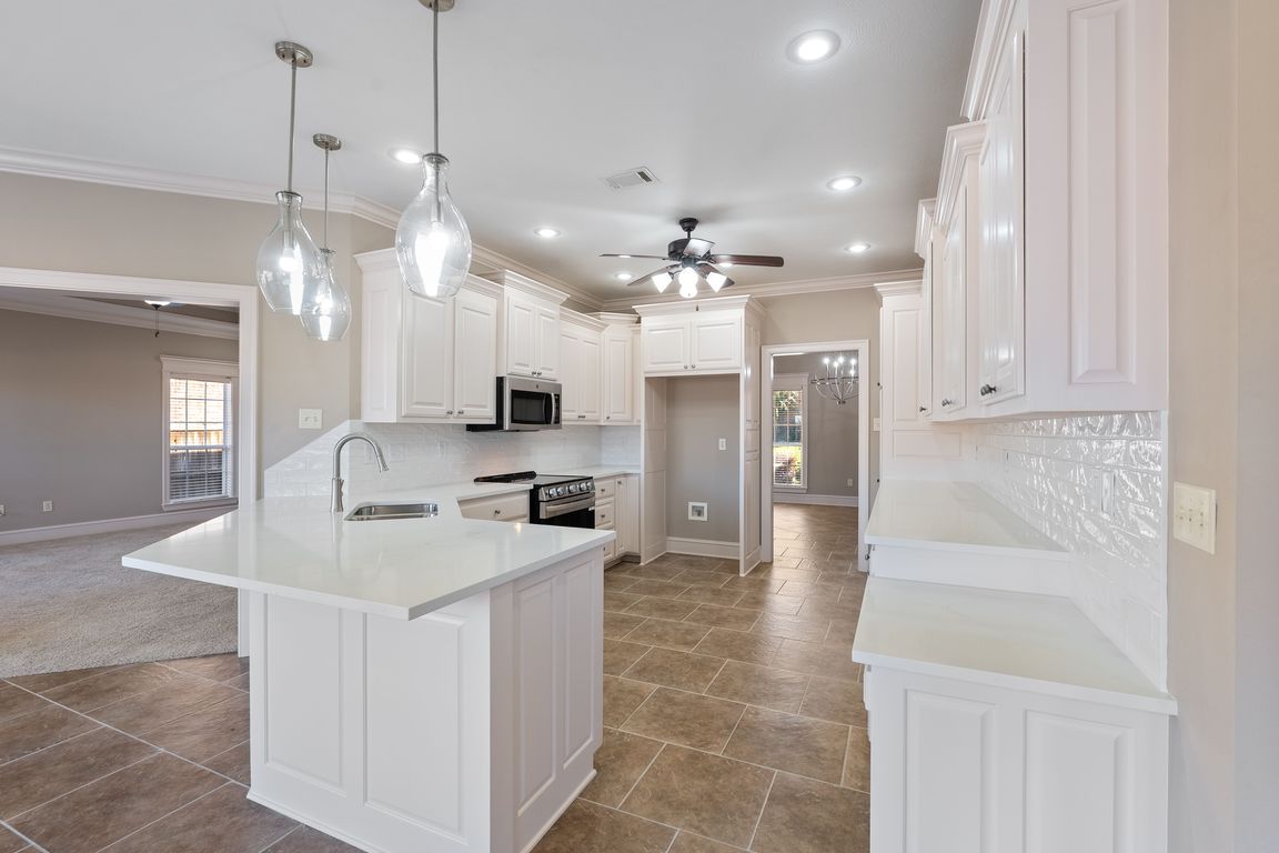 next background image