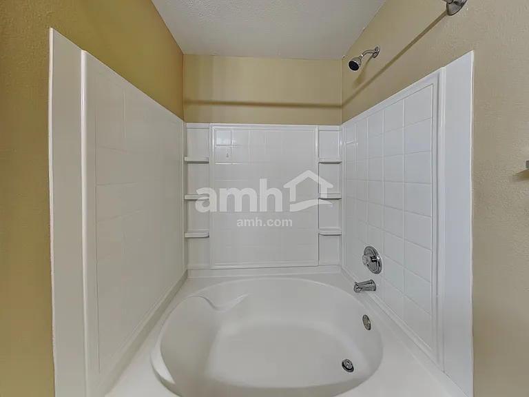 2335 Bridlewood Dr — Photo 13