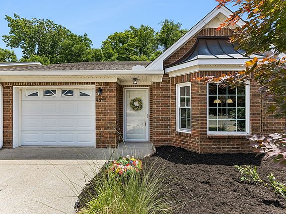 2nd image of 406 Forest Glen Cir