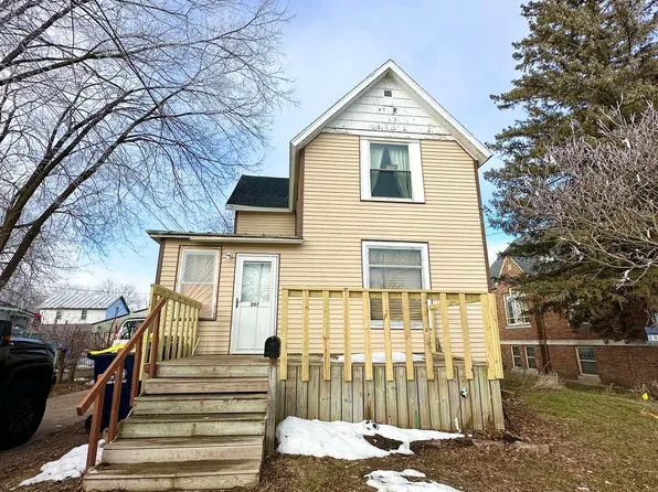 207 Williams St, Mauston, WI 53948