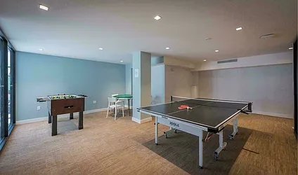 Rented by R New York