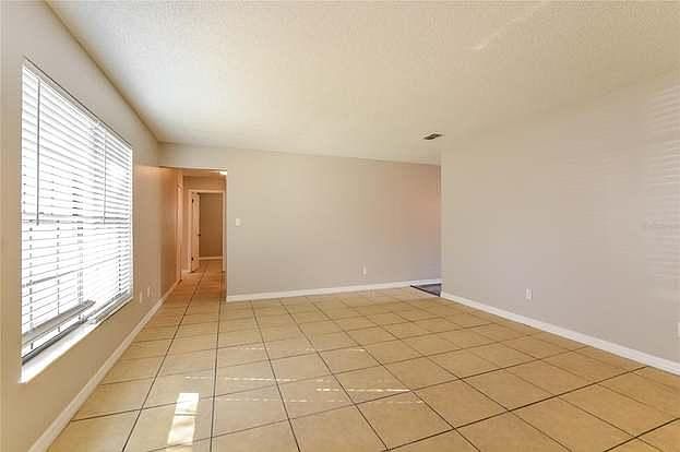 2nd image of 2305 Dunbury Ct