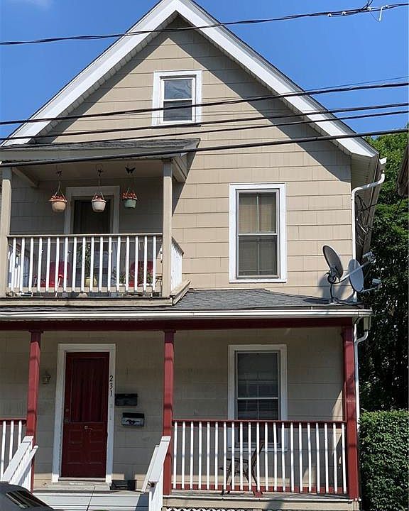 2nd image of 231 Meadow St