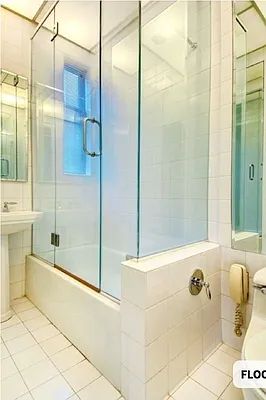 Rented by Manhattan Modern | media 10