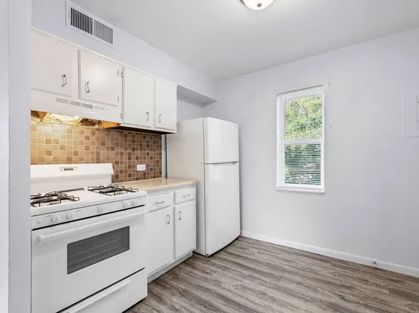 82 West Apartments