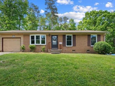 2502 Denver Dr, Greensboro, NC, 27406