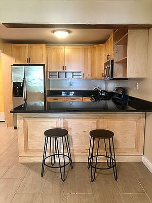 3rd image of 571 Carroll St APT 2F