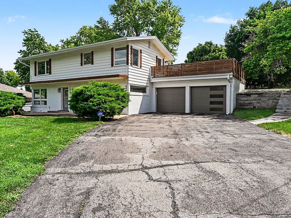 1st image of 645 Beverly Dr