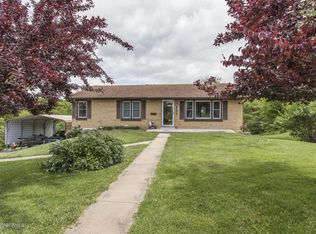 1713 Overlook Dr, Jefferson City, MO 65109