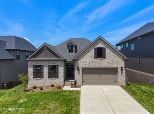 1867 Hickory Reserve Rd, Knoxville, TN 37932