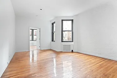 Rented by Pinnacle City Living