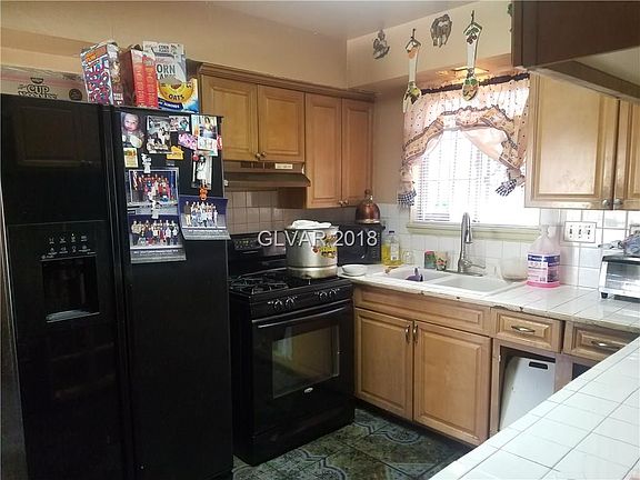 5th image of 2305 Jansen Ave