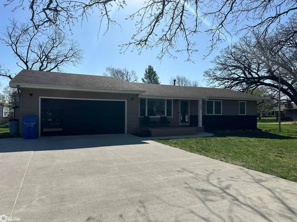 505 S Walnut St, Jefferson, IA 50129