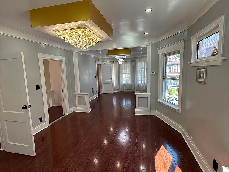 246 Cambridge Ave #2 — Photo 6