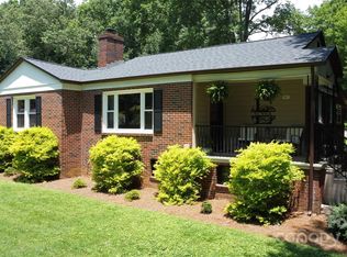 107 Byrd St, Morganton, NC 28655