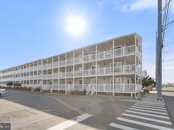 17 72nd St Unit 3, Ocean City, MD 21842